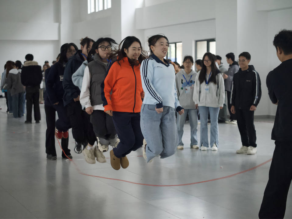 悦动多巴胺·快乐无极限｜beat365成功举办2025年秋季趣味运动会